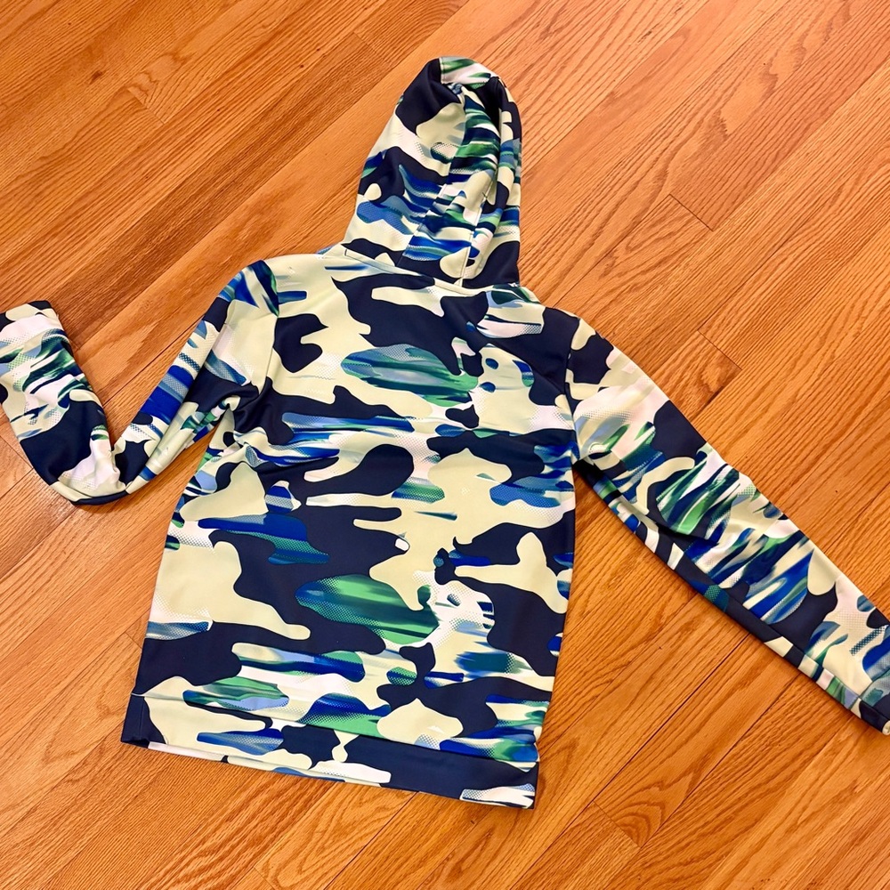 Boy’s Excellent Condition Pullover Hoodie size XL